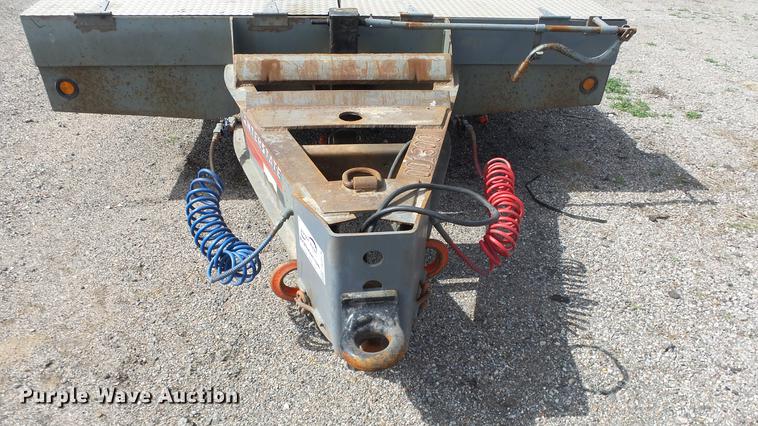 image for item DC3179 2007 Interstate utlity trailer