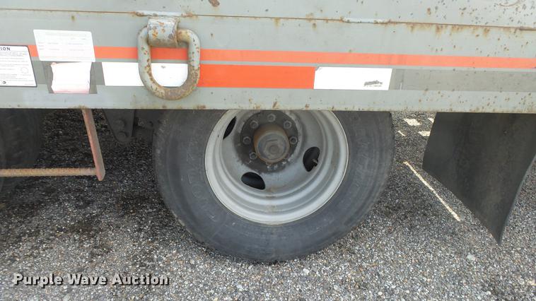 image for item DC3179 2007 Interstate utlity trailer