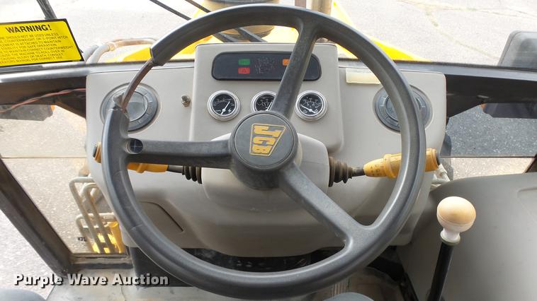 image for item DC3181 1999 JCB 210S Series 2 backhoe