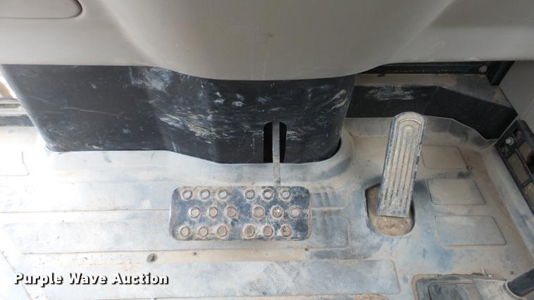 image for item DC3181 1999 JCB 210S Series 2 backhoe