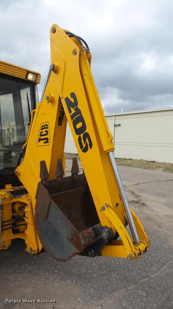 image for item DC3181 1999 JCB 210S Series 2 backhoe