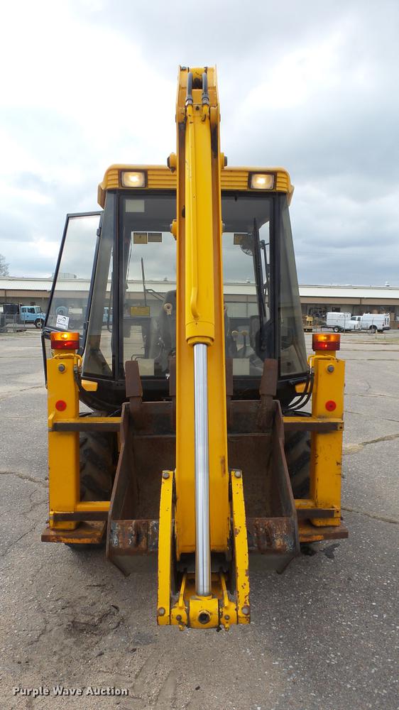 image for item DC3181 1999 JCB 210S Series 2 backhoe