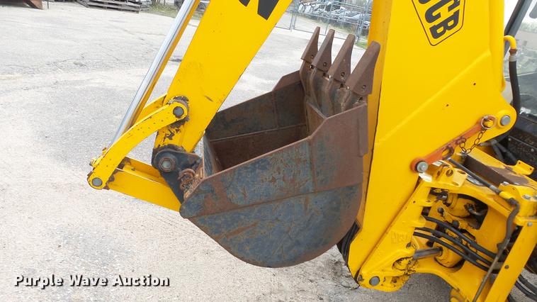 image for item DC3181 1999 JCB 210S Series 2 backhoe