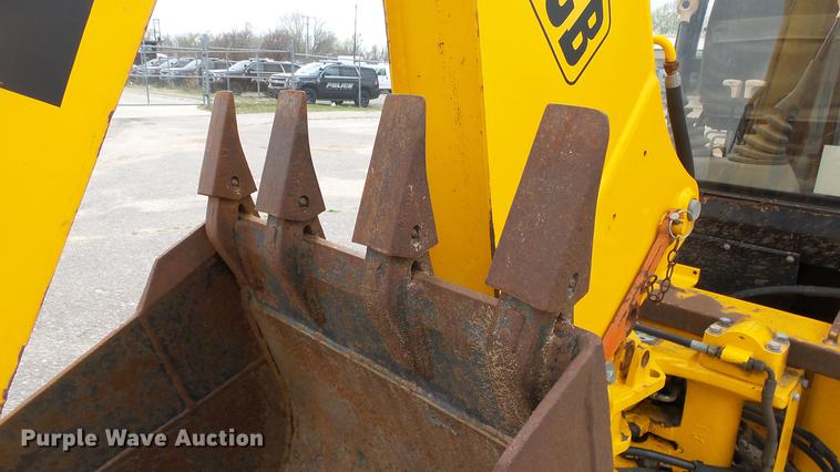 image for item DC3181 1999 JCB 210S Series 2 backhoe