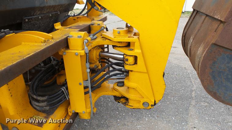 image for item DC3181 1999 JCB 210S Series 2 backhoe