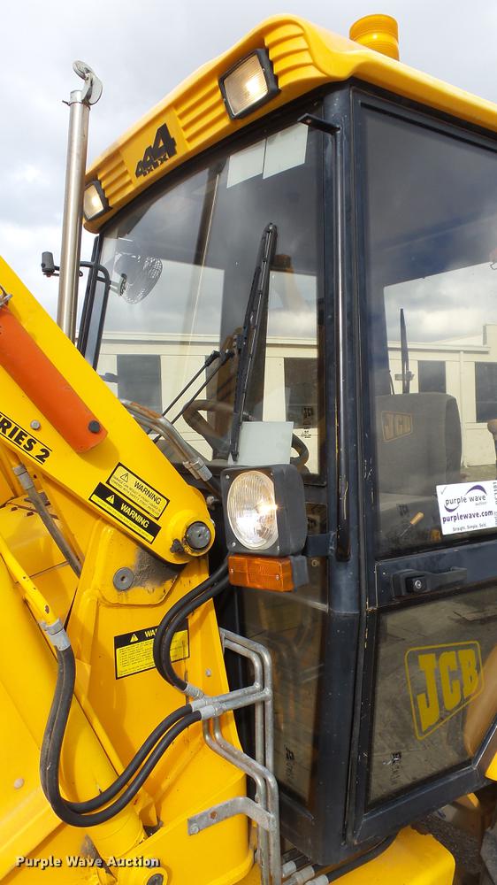image for item DC3181 1999 JCB 210S Series 2 backhoe