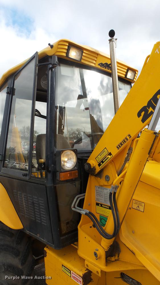 image for item DC3181 1999 JCB 210S Series 2 backhoe