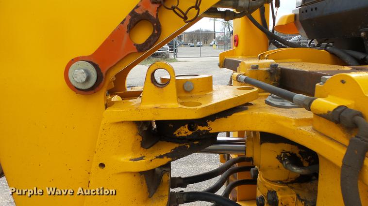 image for item DC3181 1999 JCB 210S Series 2 backhoe