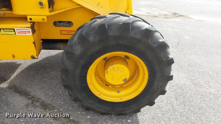 image for item DC3181 1999 JCB 210S Series 2 backhoe