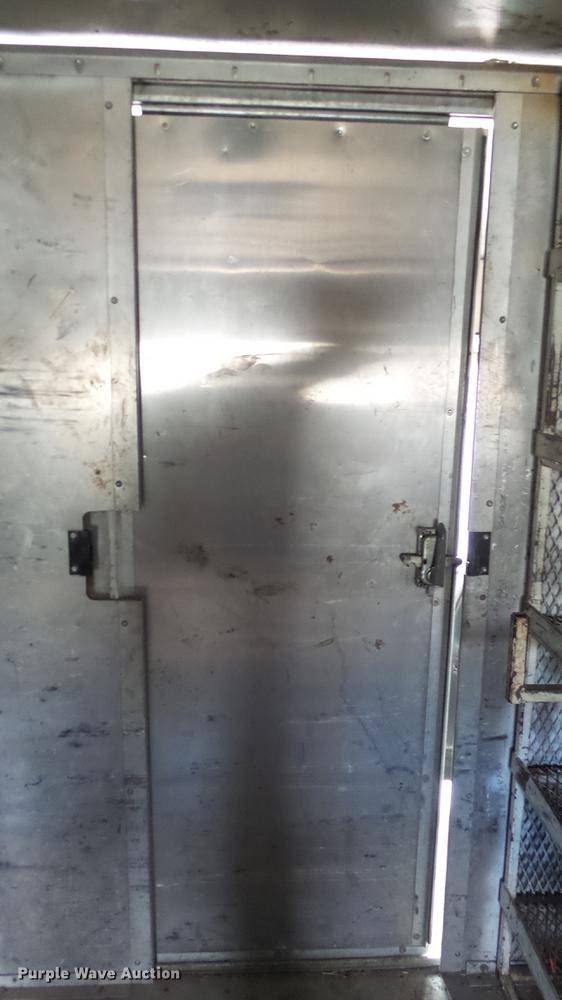 image for item DC3182 2006 Freightliner MT55 delivery truck