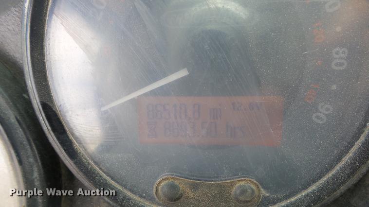 image for item DC3182 2006 Freightliner MT55 delivery truck