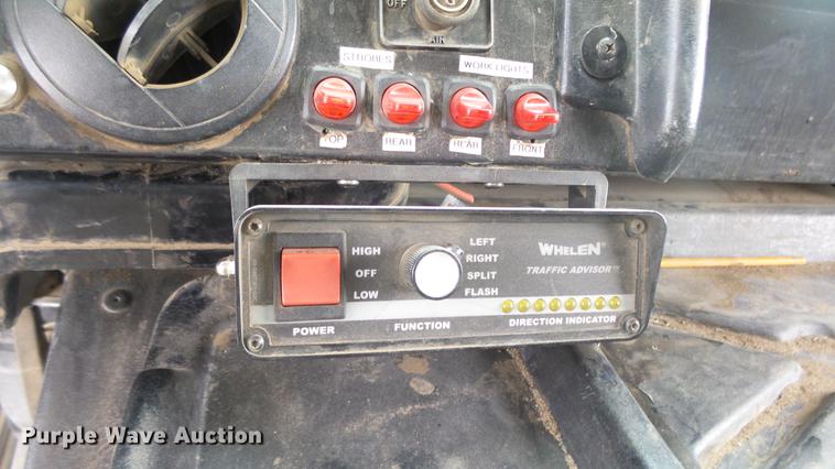 image for item DC3183 2009 Freightliner MT55 delivery truck