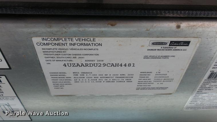 image for item DC3183 2009 Freightliner MT55 delivery truck