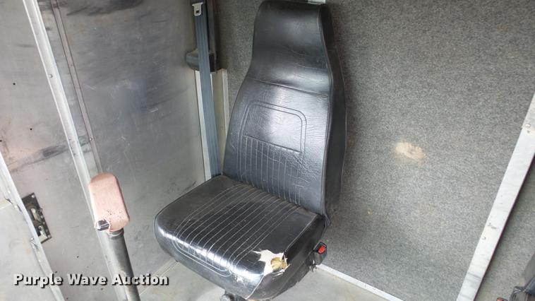 image for item DC3183 2009 Freightliner MT55 delivery truck