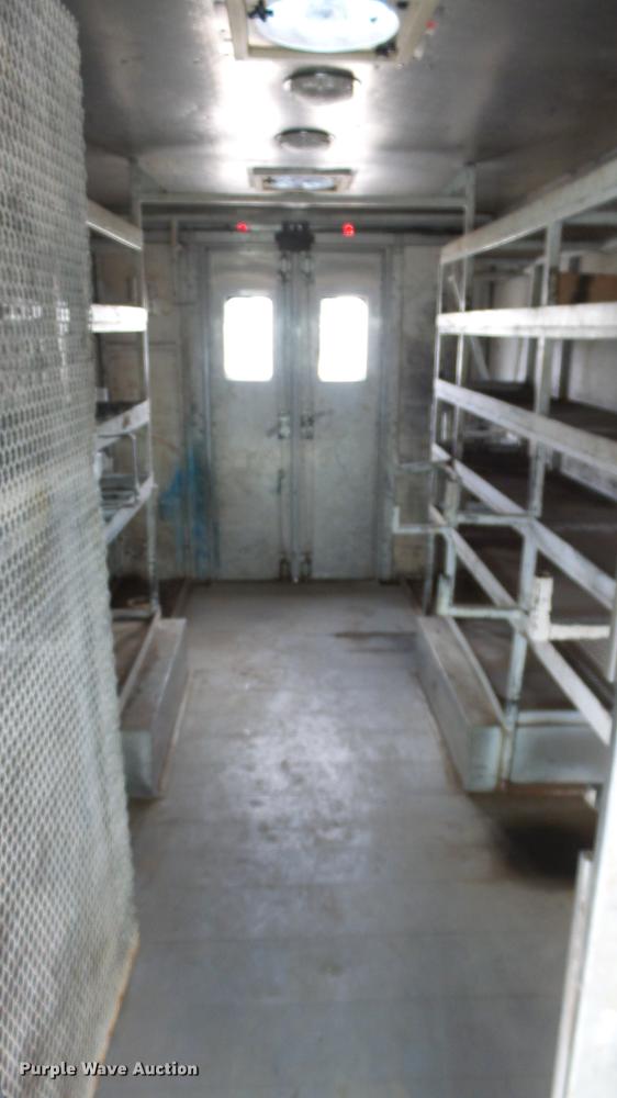 image for item DC3183 2009 Freightliner MT55 delivery truck