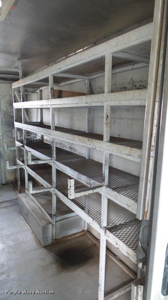 image for item DC3183 2009 Freightliner MT55 delivery truck