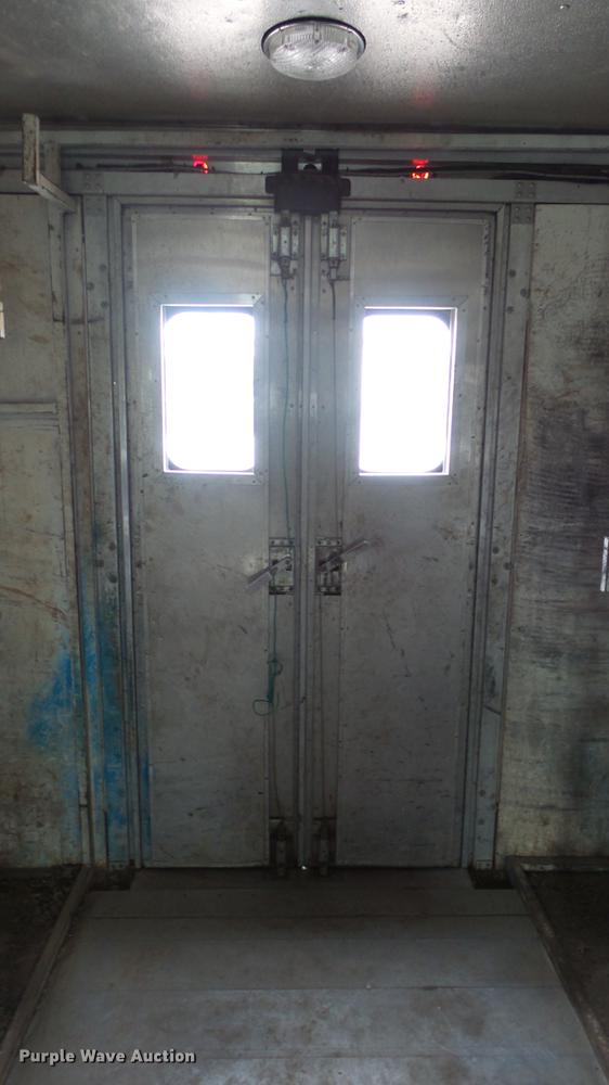 image for item DC3183 2009 Freightliner MT55 delivery truck