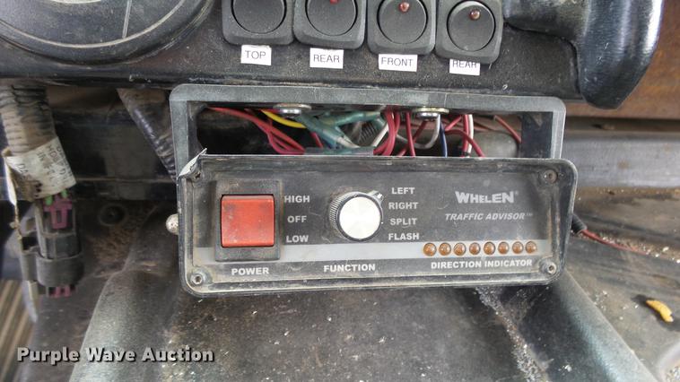 image for item DC3184 2009 Freightliner MT55 delivery truck