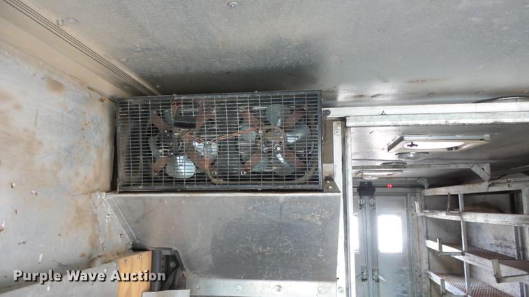 image for item DC3184 2009 Freightliner MT55 delivery truck