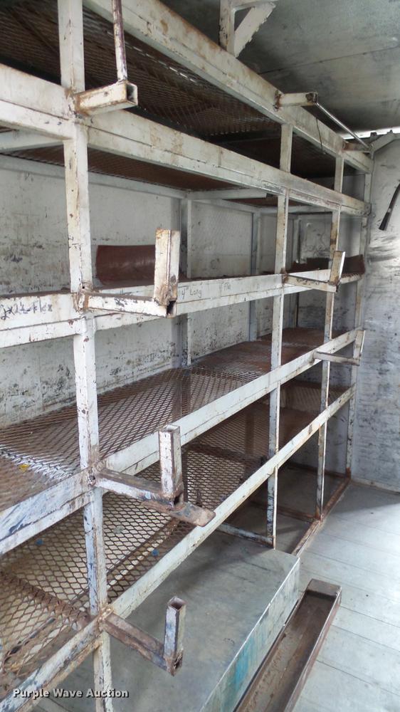 image for item DC3184 2009 Freightliner MT55 delivery truck