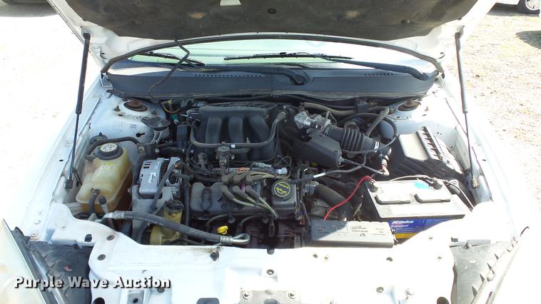 image for item DC3186 2006 Ford Taurus SE