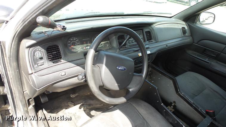 image for item DC3188 2011 Ford Crown Victoria Police Interceptor