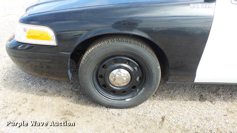 image for item DC3188 2011 Ford Crown Victoria Police Interceptor