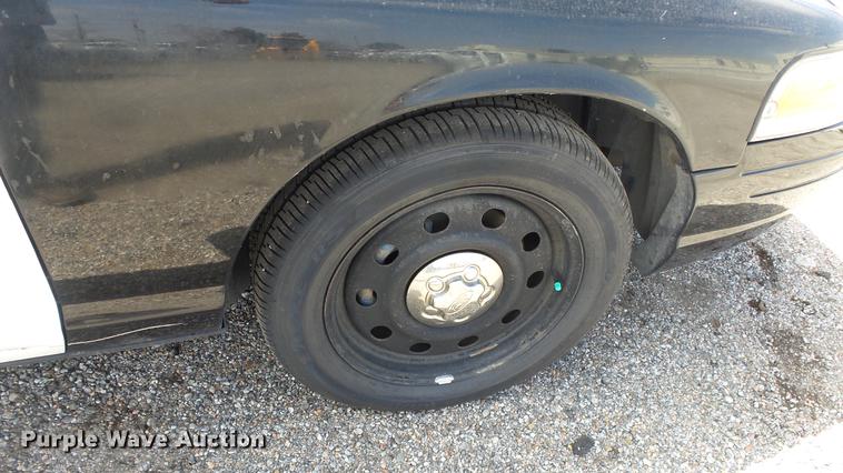 image for item DC3188 2011 Ford Crown Victoria Police Interceptor