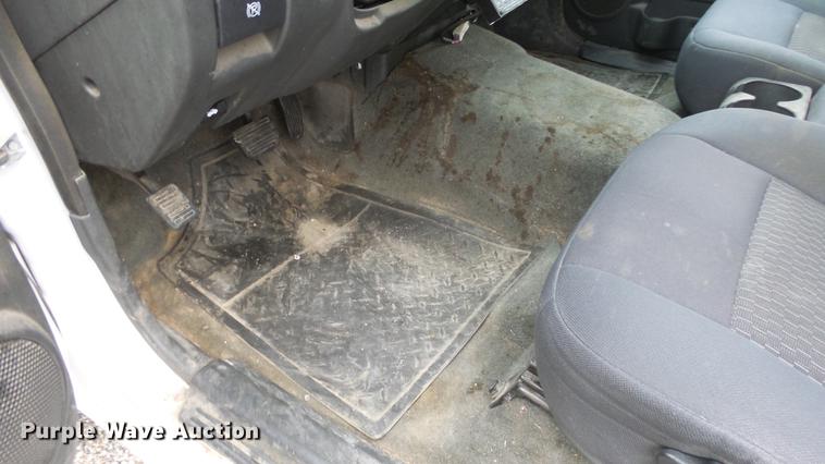 image for item DC3189 2006 Chevrolet Colorado Crew Cab pickup truck