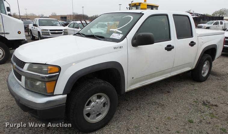 image for item DC3190 2006 Chevrolet Colorado Crew Cab pickup truck