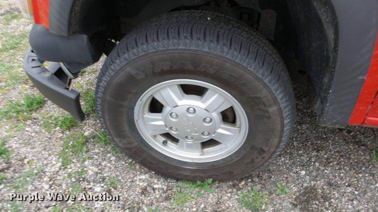 image for item DC3192 2006 Chevrolet Colorado Crew Cab pickup truck