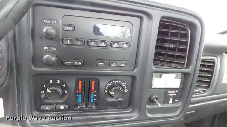 image for item DC3195 2006 Chevrolet Silverado 2500HD pickup truck