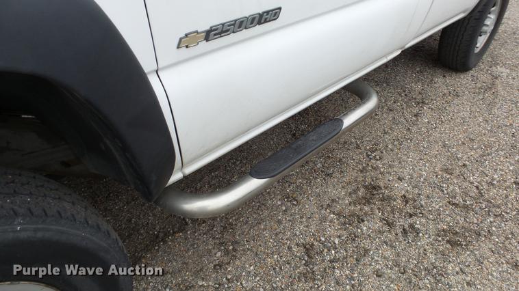 image for item DC3195 2006 Chevrolet Silverado 2500HD pickup truck