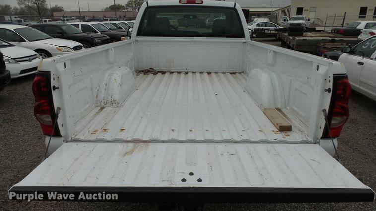 image for item DC3195 2006 Chevrolet Silverado 2500HD pickup truck