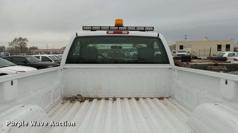 image for item DC3195 2006 Chevrolet Silverado 2500HD pickup truck