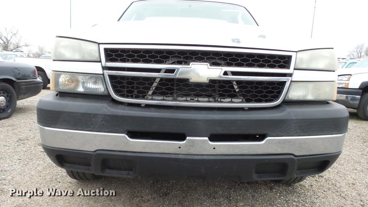 image for item DC3195 2006 Chevrolet Silverado 2500HD pickup truck