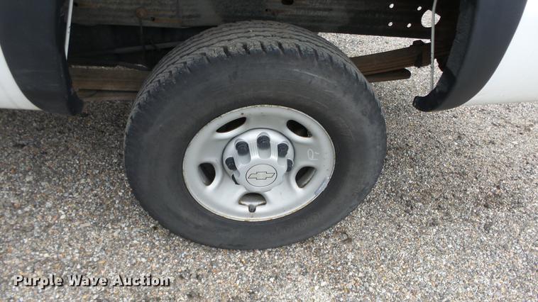 image for item DC3195 2006 Chevrolet Silverado 2500HD pickup truck