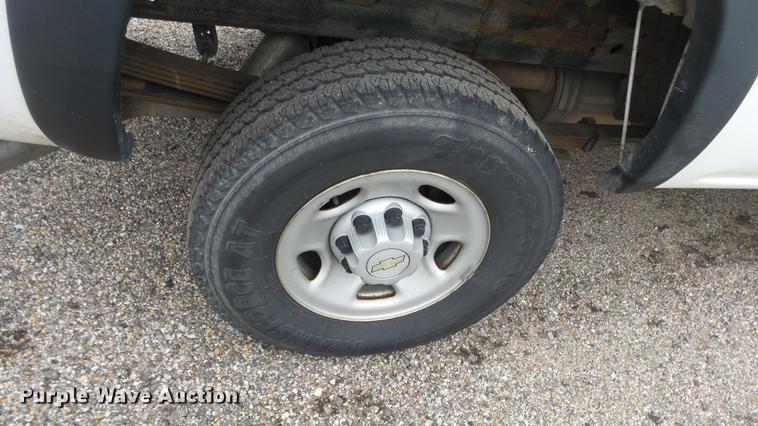 image for item DC3195 2006 Chevrolet Silverado 2500HD pickup truck