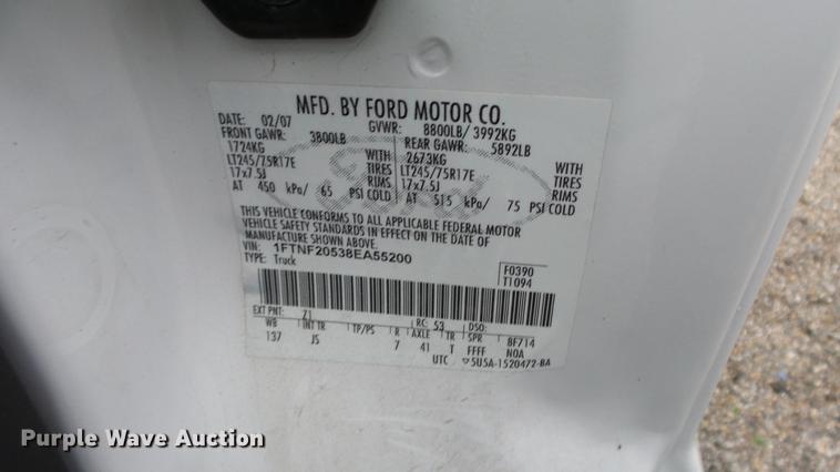 image for item DC3196 2008 Ford F250 Super Duty XL pickup truck