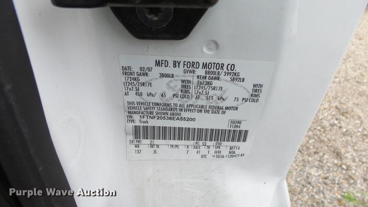 image for item DC3196 2008 Ford F250 Super Duty XL pickup truck