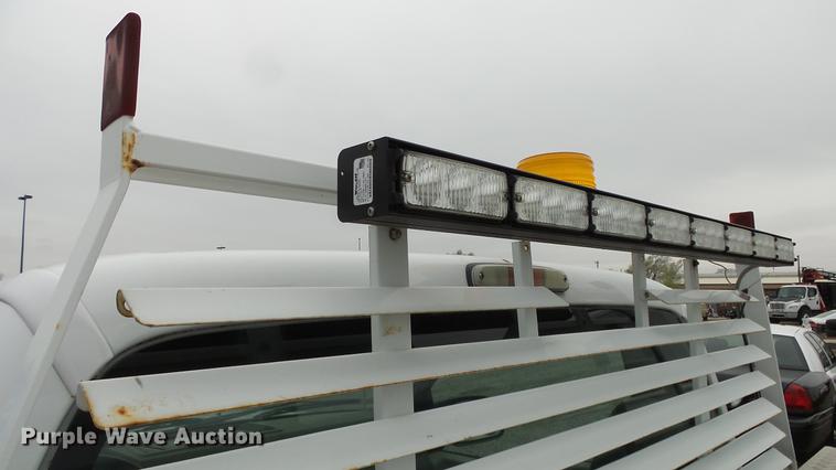 image for item DC3196 2008 Ford F250 Super Duty XL pickup truck