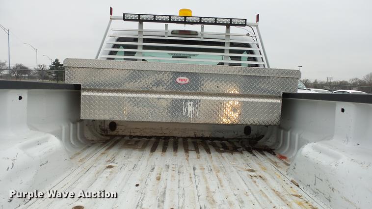 image for item DC3196 2008 Ford F250 Super Duty XL pickup truck