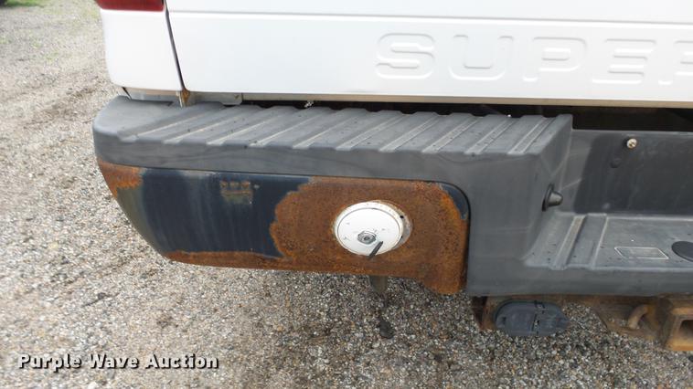 image for item DC3196 2008 Ford F250 Super Duty XL pickup truck