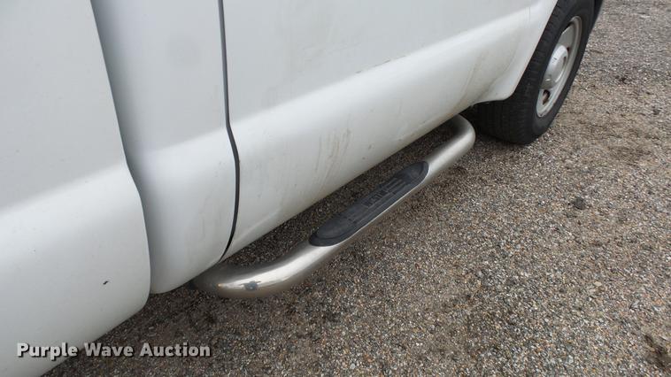 image for item DC3196 2008 Ford F250 Super Duty XL pickup truck