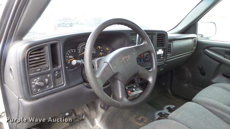 image for item DC3197 2006 Chevrolet Silverado 2500HD pickup truck