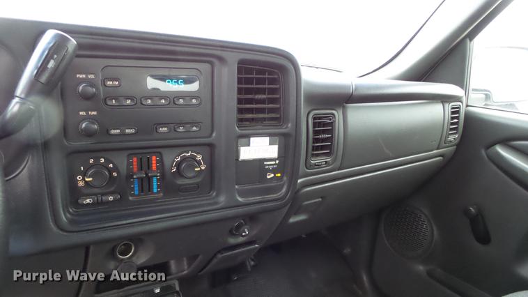 image for item DC3197 2006 Chevrolet Silverado 2500HD pickup truck