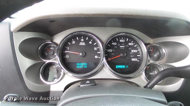 image for item DC3198 2007 Chevrolet Silverado 2500HD Crew Cab pickup truck