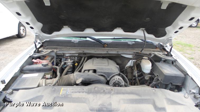 image for item DC3198 2007 Chevrolet Silverado 2500HD Crew Cab pickup truck