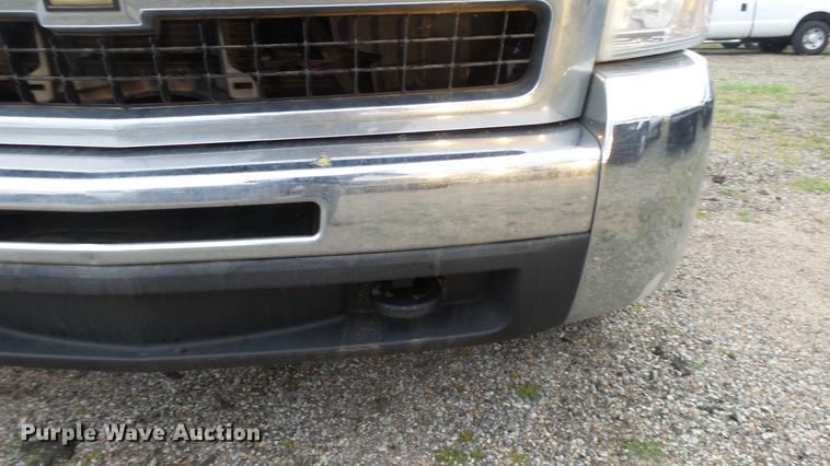 image for item DC3198 2007 Chevrolet Silverado 2500HD Crew Cab pickup truck