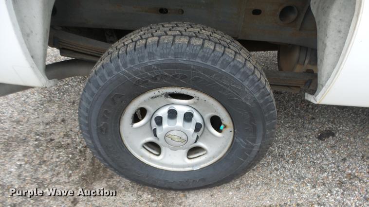 image for item DC3198 2007 Chevrolet Silverado 2500HD Crew Cab pickup truck